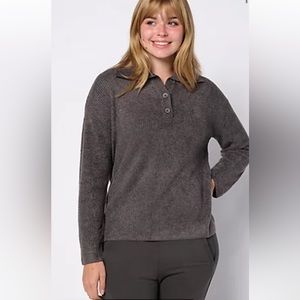 Barefoot Dreams cozy chic lite pinched seam pullover